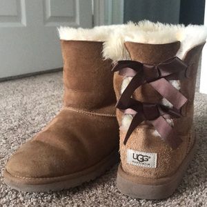 Bailey Bow Chestnut Ugg Boots